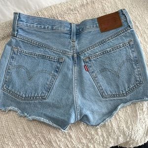 Levi’s cutoff denim shorts light wash